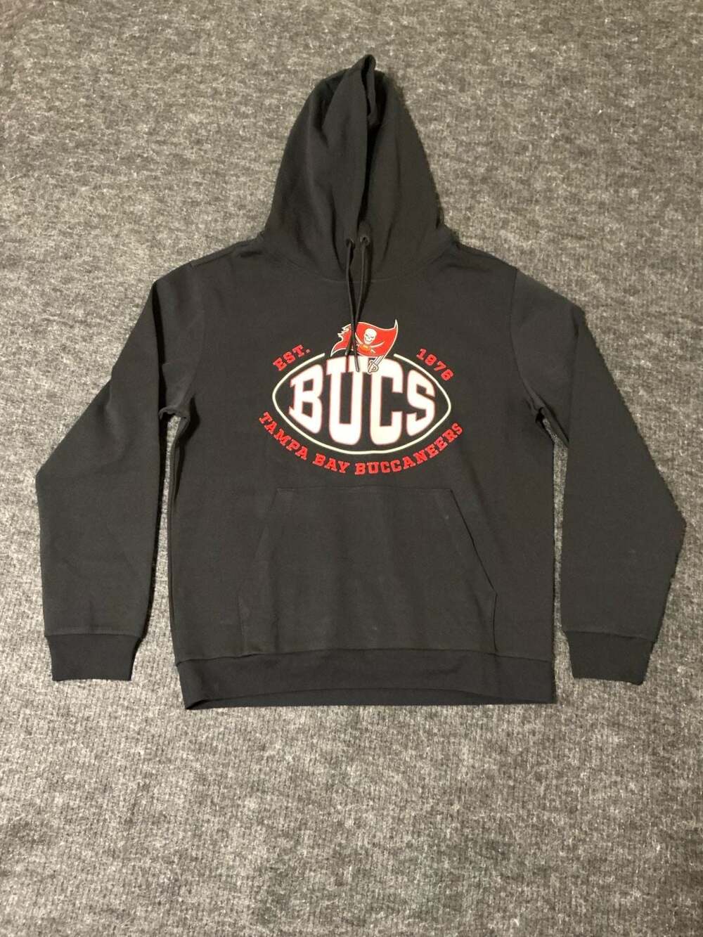 NFL Tampa Bay Buccaneers Touchback Pullover Hoodie Mens Size Large Color Black